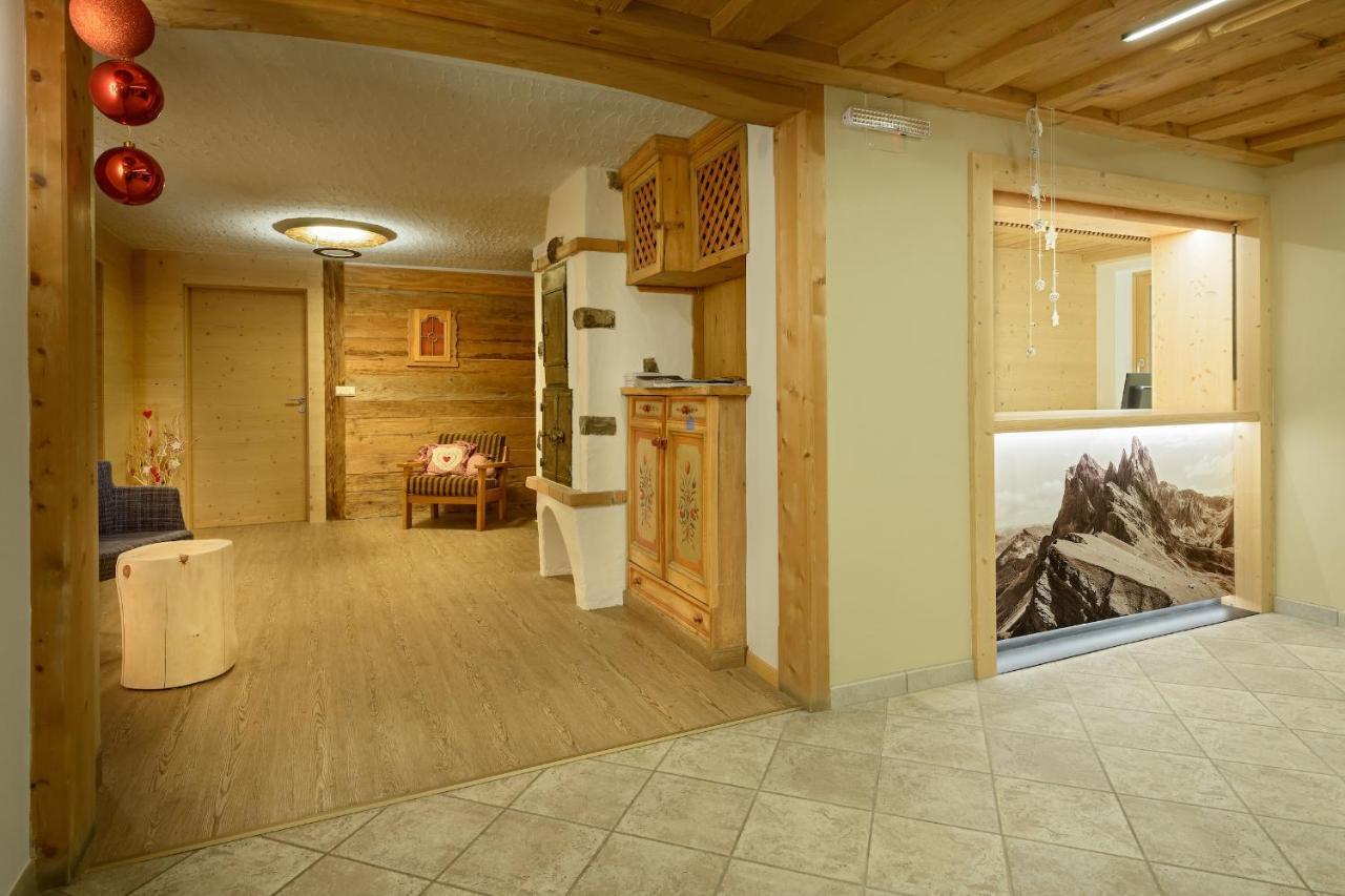אורטיסיי Hotel Ronce מראה חיצוני תמונה