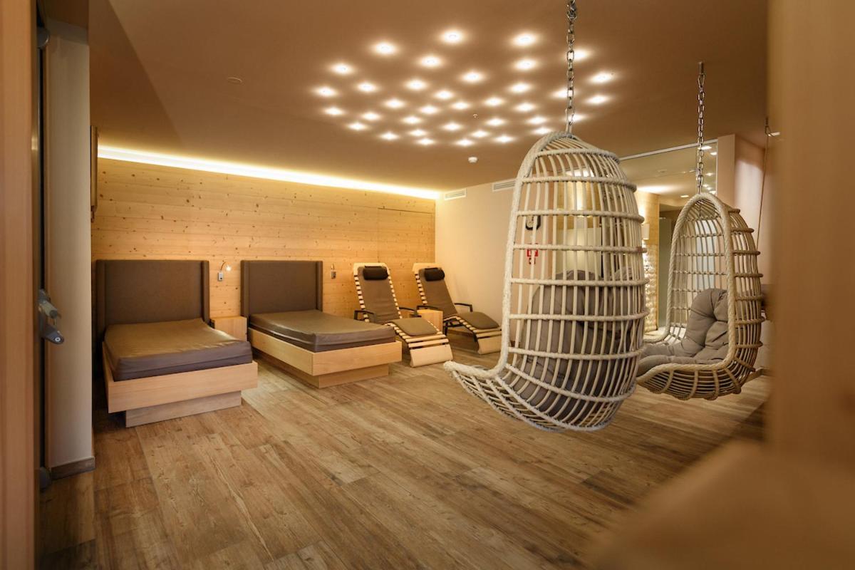 אורטיסיי Hotel Ronce מראה חיצוני תמונה