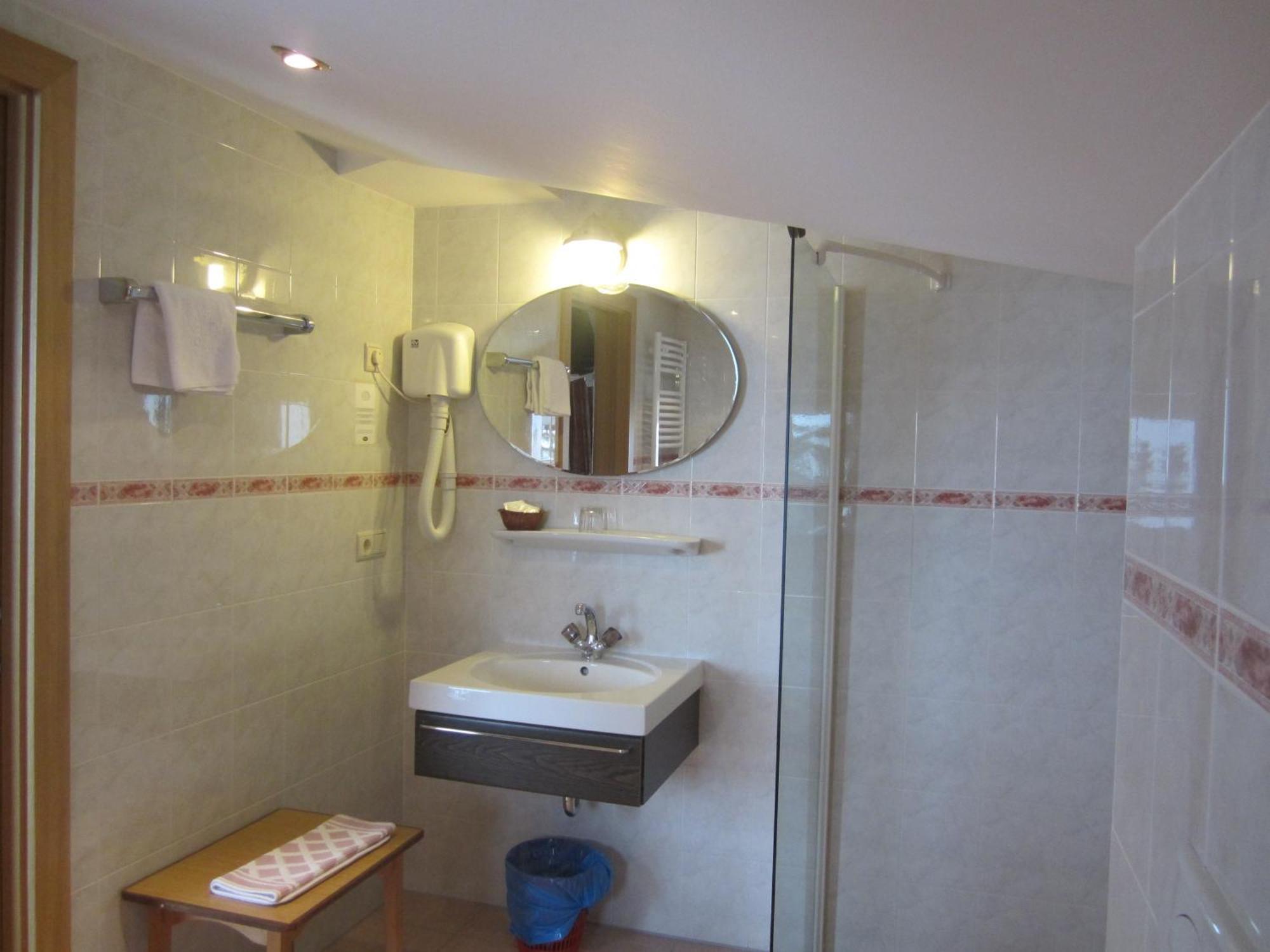 אורטיסיי Hotel Ronce חדר תמונה