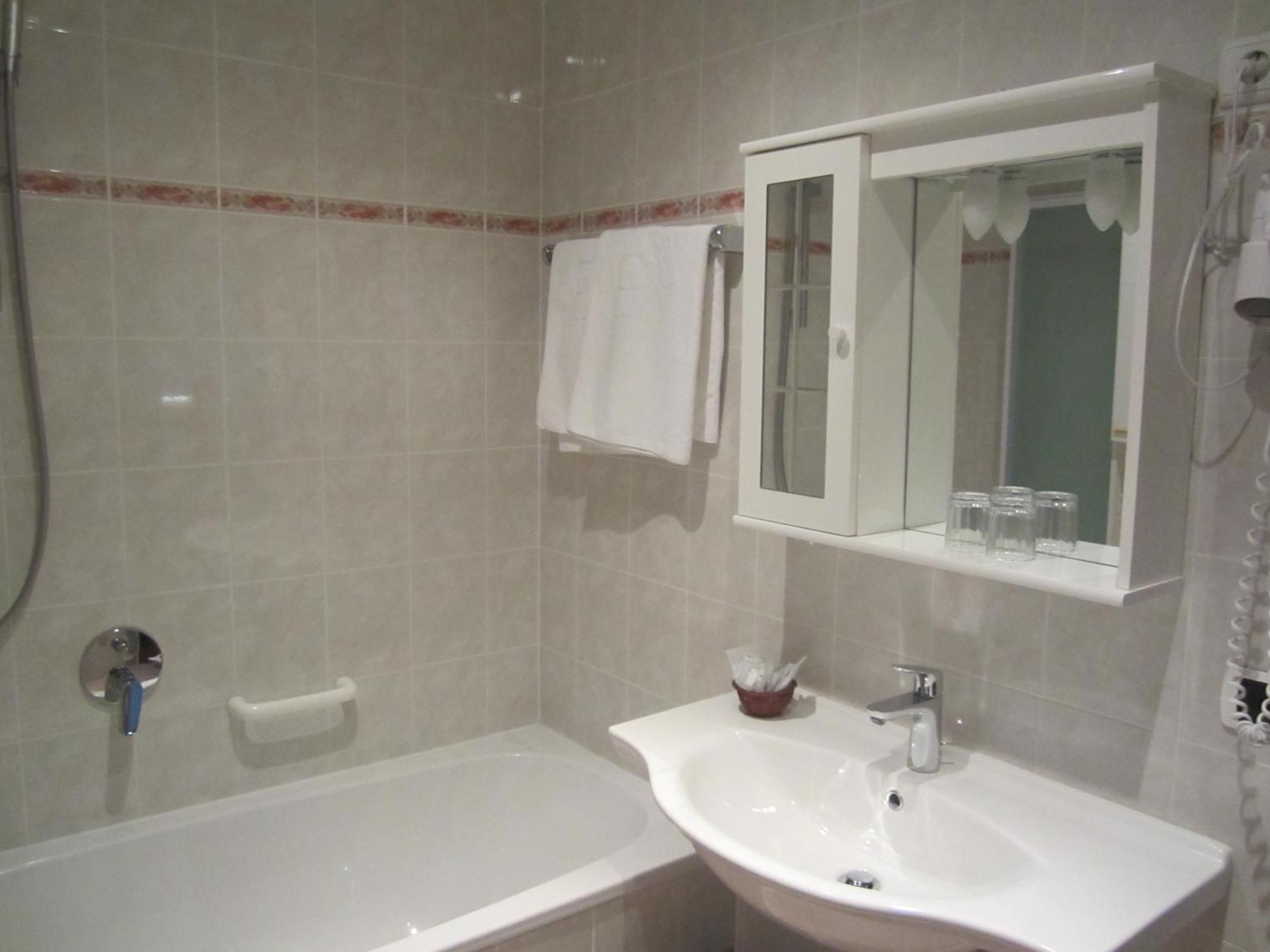 אורטיסיי Hotel Ronce חדר תמונה