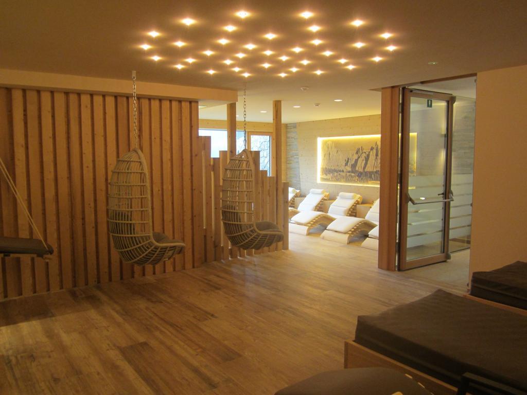 אורטיסיי Hotel Ronce מראה חיצוני תמונה