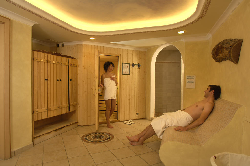 אורטיסיי Hotel Ronce מראה חיצוני תמונה