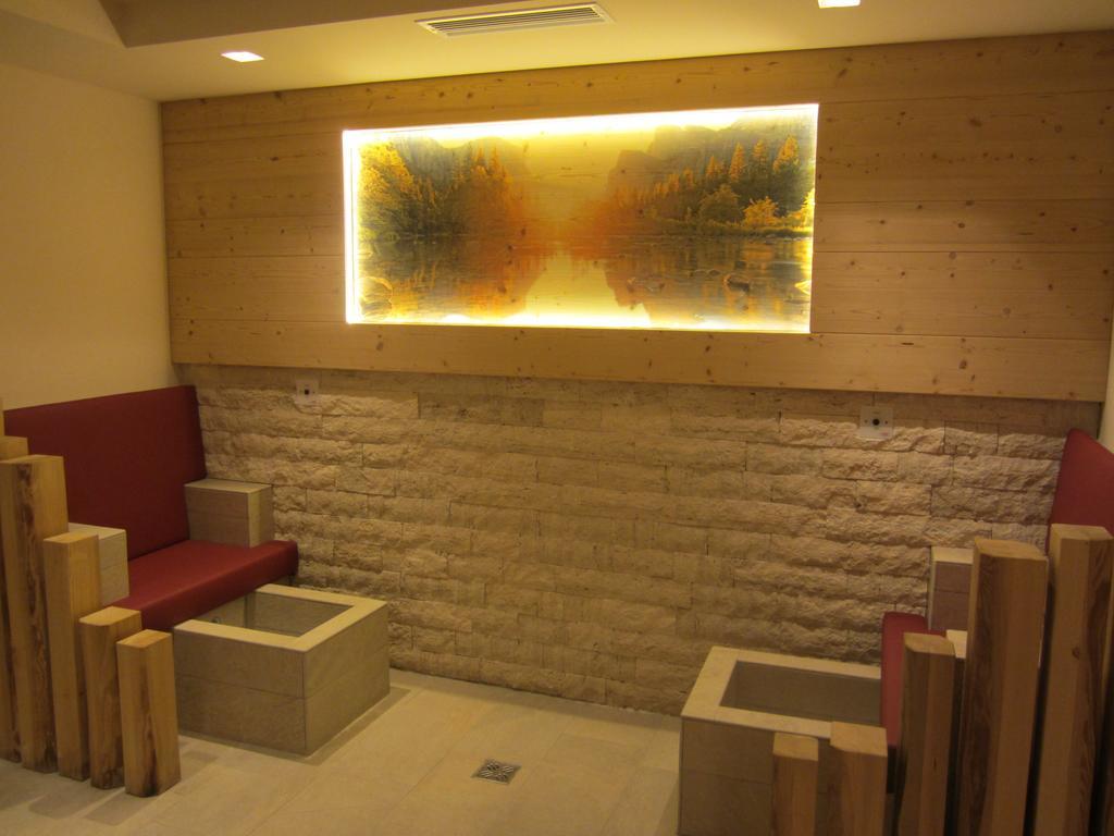 אורטיסיי Hotel Ronce מראה חיצוני תמונה